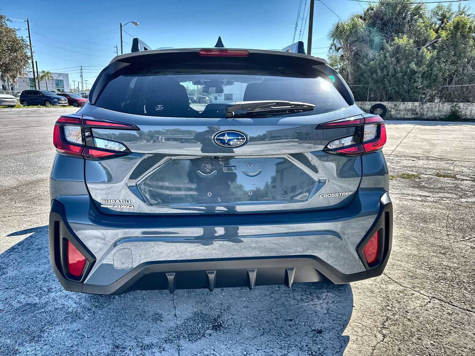 Used 2024 Subaru Crosstrek 2.0i Premium image 5