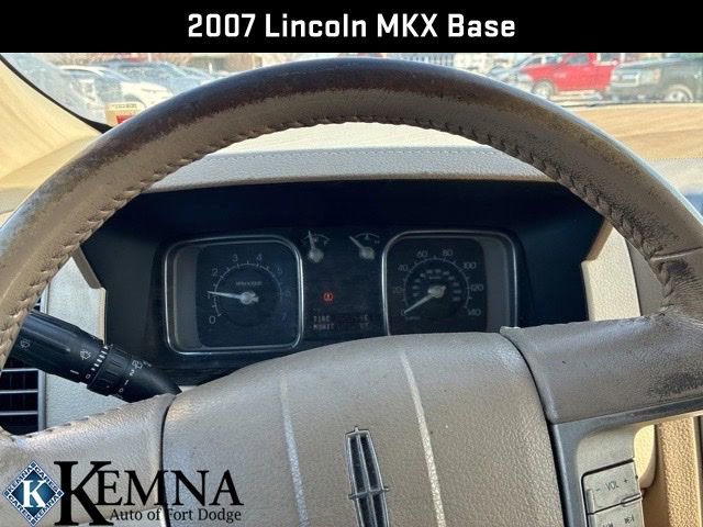 Used 2007 Lincoln MKX Base image 9