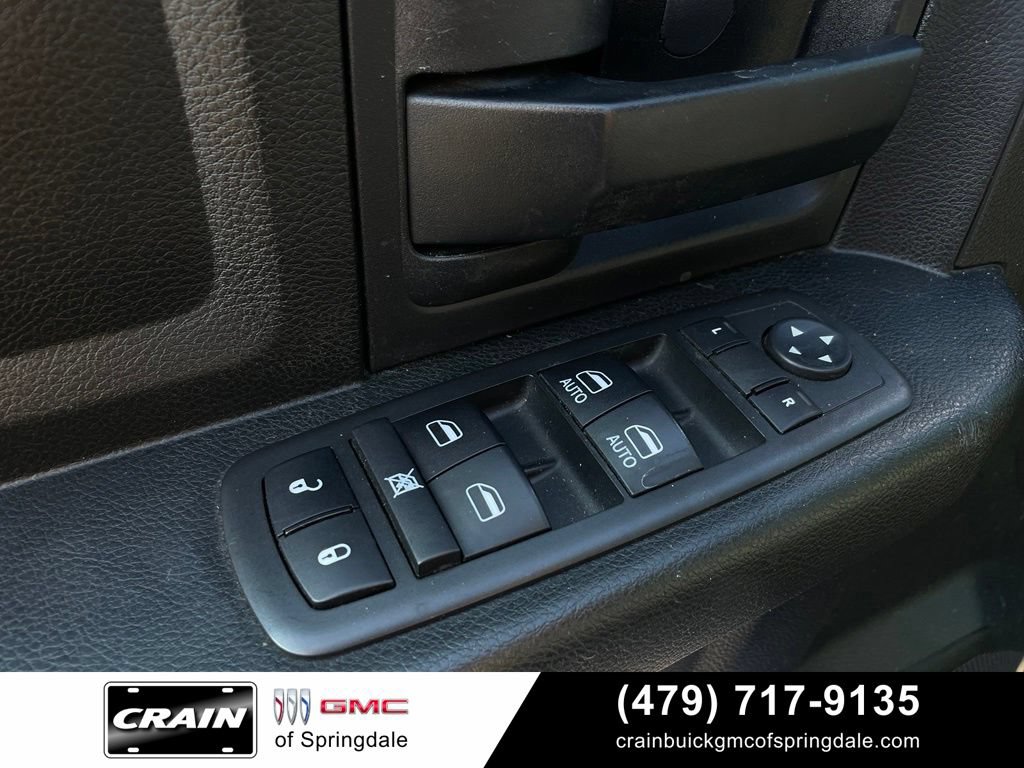 Used 2018 RAM 1500 Express w/ Express Value Package AWD/4WD image 12