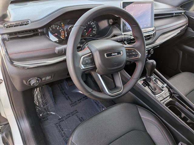 Used 2024 Jeep Compass Trailhawk image 10