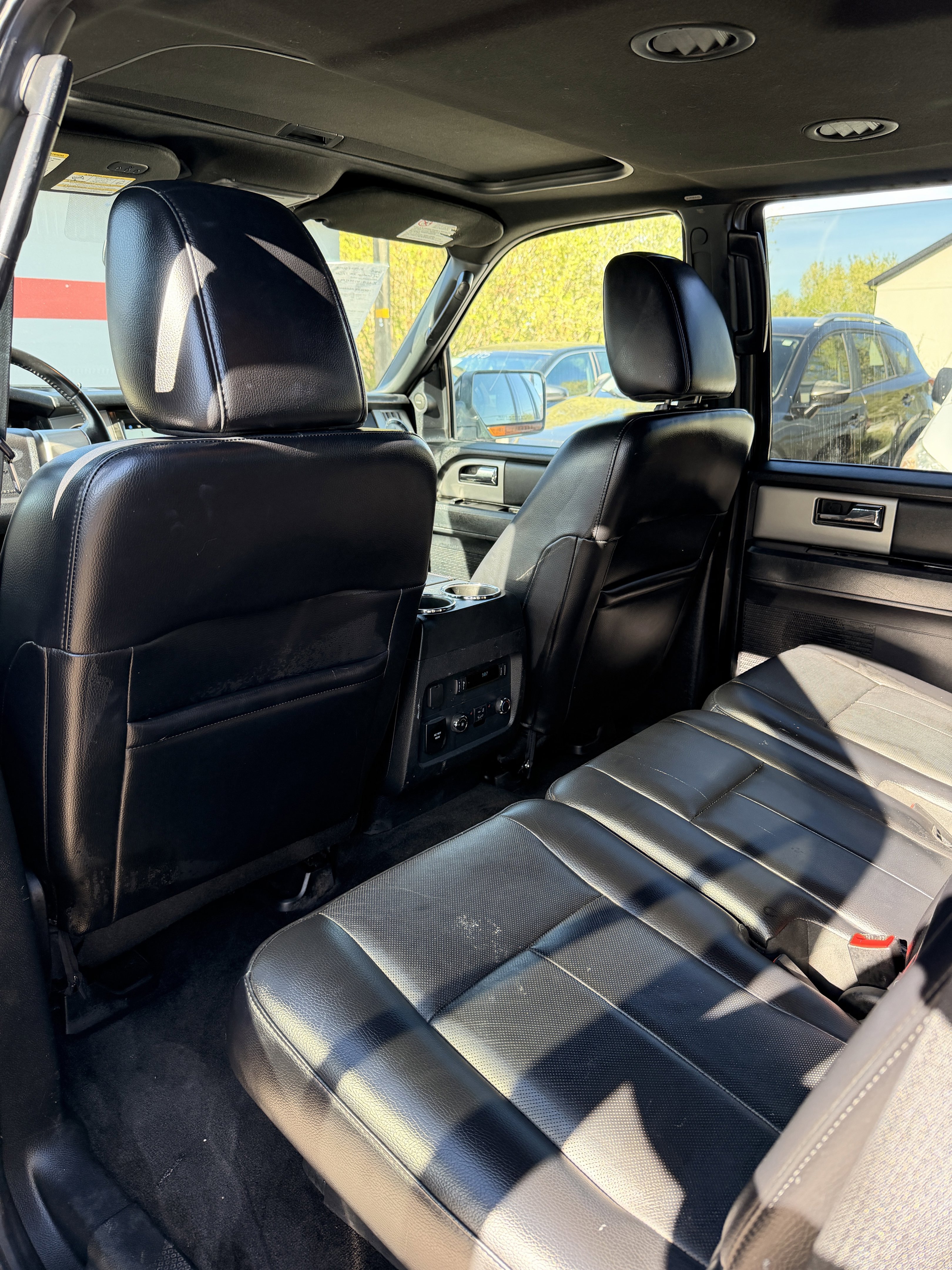 Used 2016 Ford Expedition Limited w/ Equipment Group 301A RWD image 22