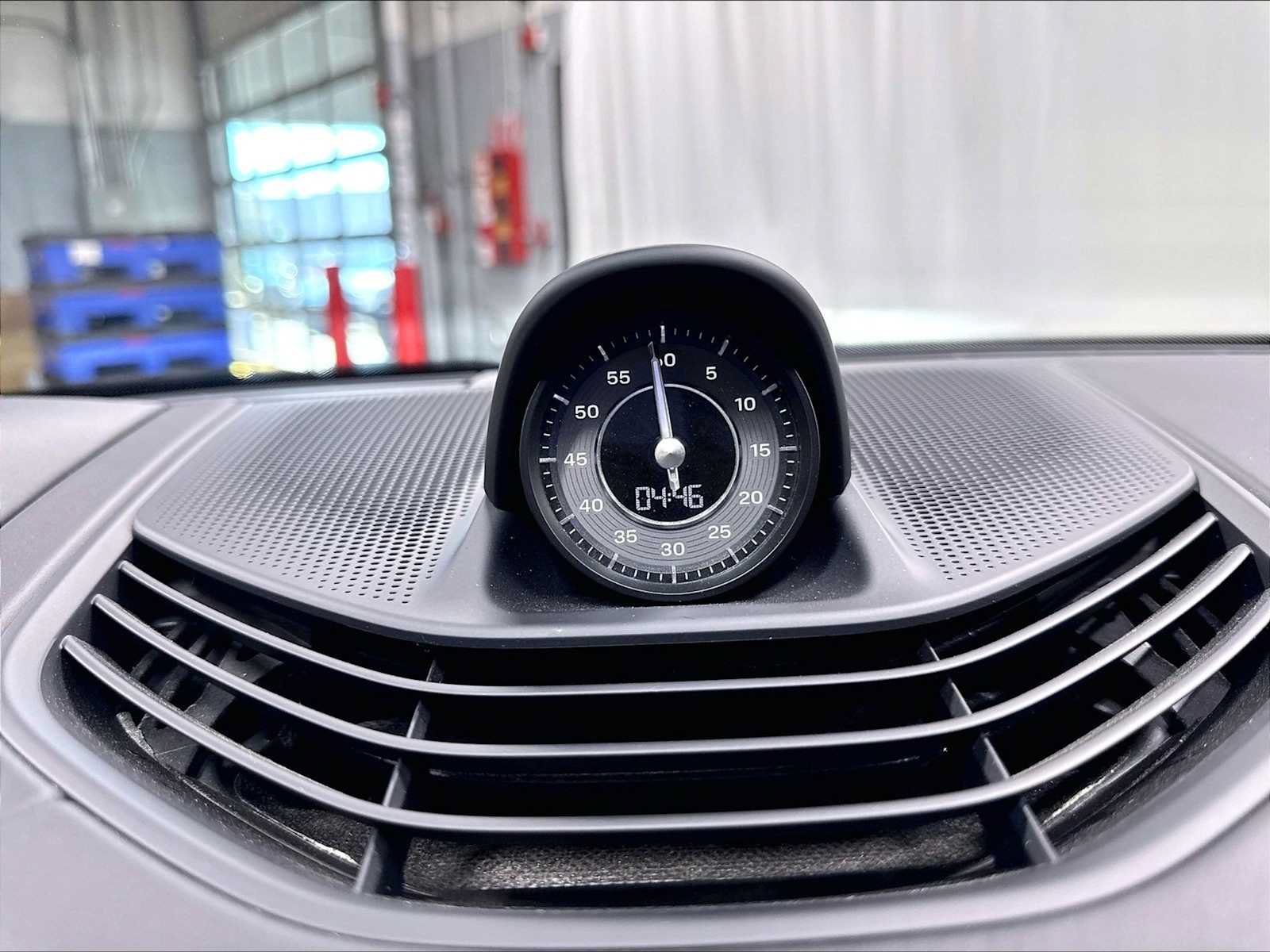 Used 2024 Porsche Taycan Turbo S AWD/4WD image 41