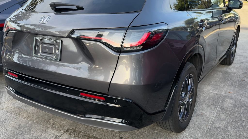 Used 2024 Honda HR-V EX-L image 6