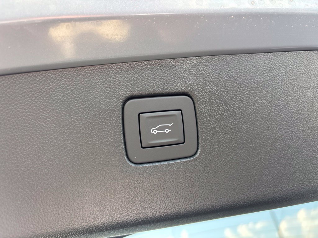 New 2026 Buick Envista Sport Touring w/ Convenience I Package FWD image 6