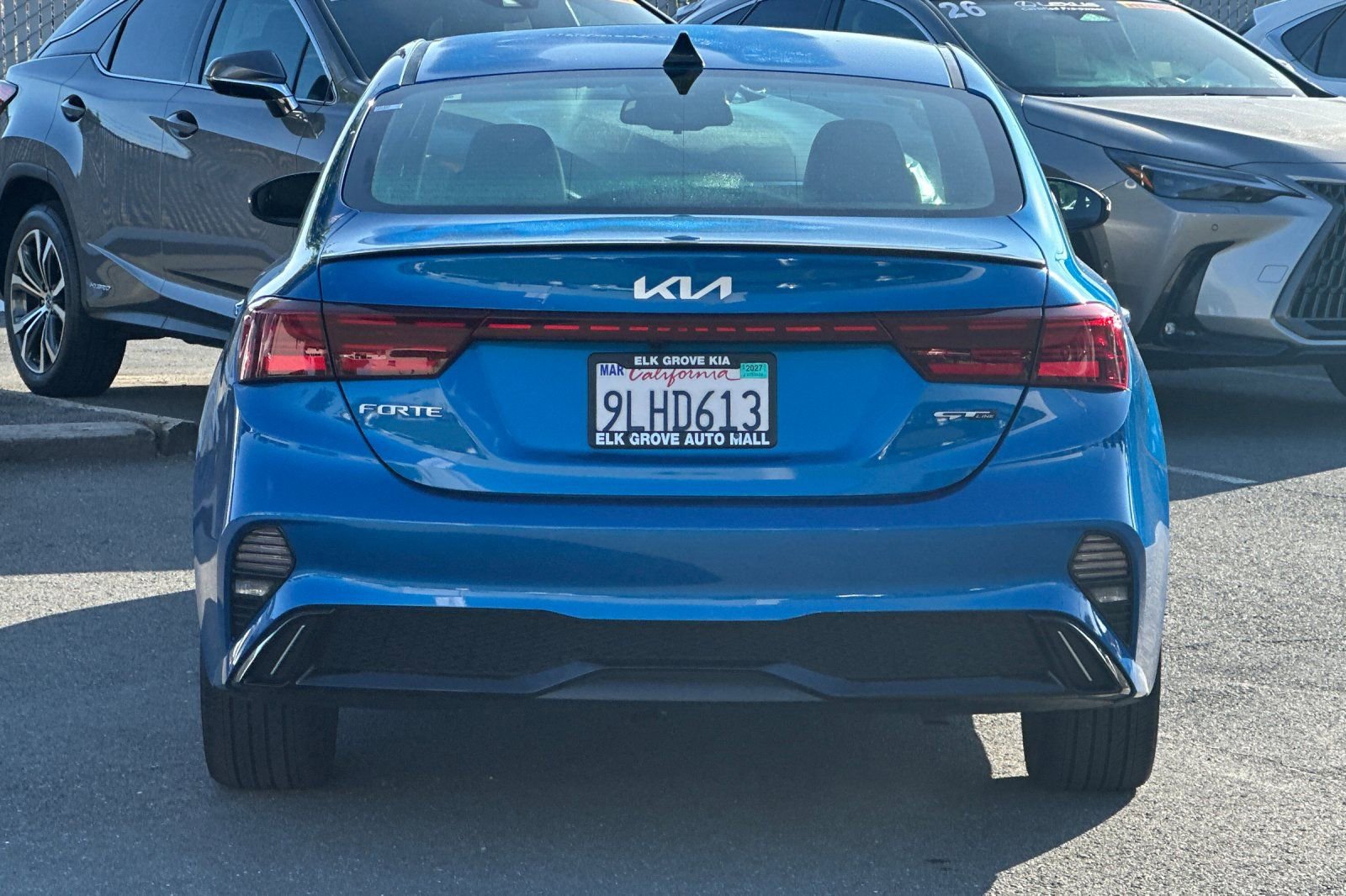 Used 2024 Kia Forte GT-Line w/ GT-Line Premium Package FWD image 5