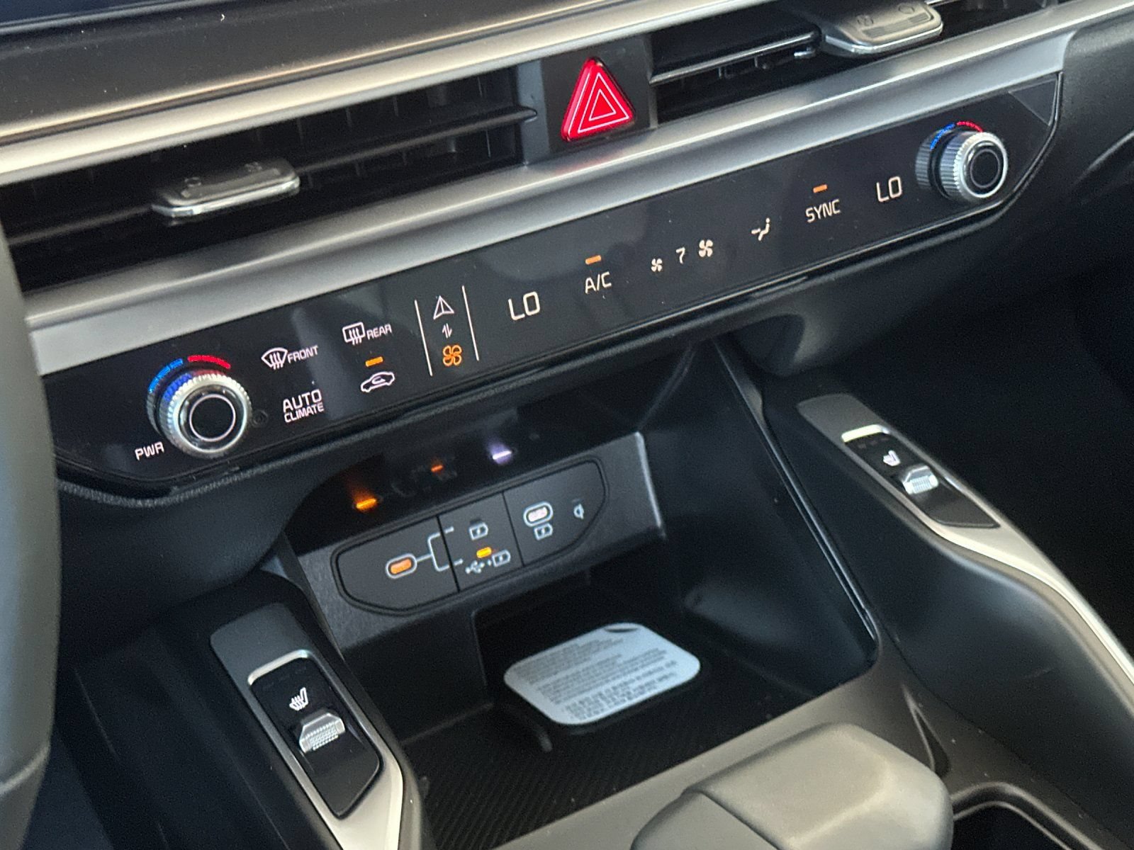 New 2026 Kia Sorento EX AWD/4WD image 22