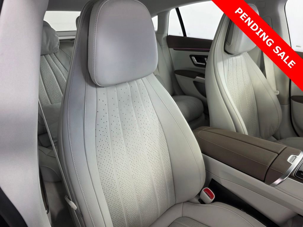 Certified 2023 Mercedes-Benz EQS 580 4MATIC Sedan image 27