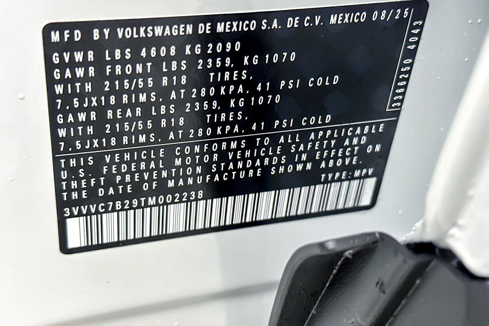 New 2026 Volkswagen Taos SE image 26