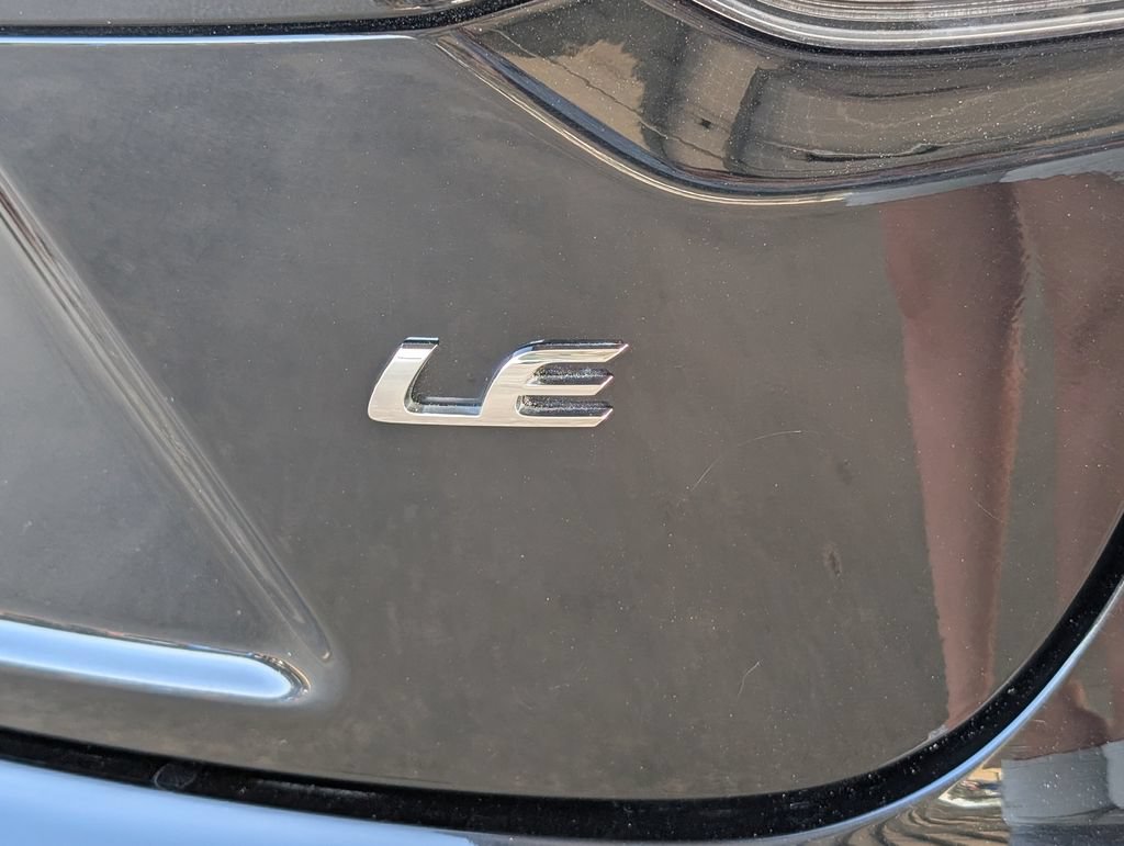 Used 2024 Toyota Corolla LE FWD image 30