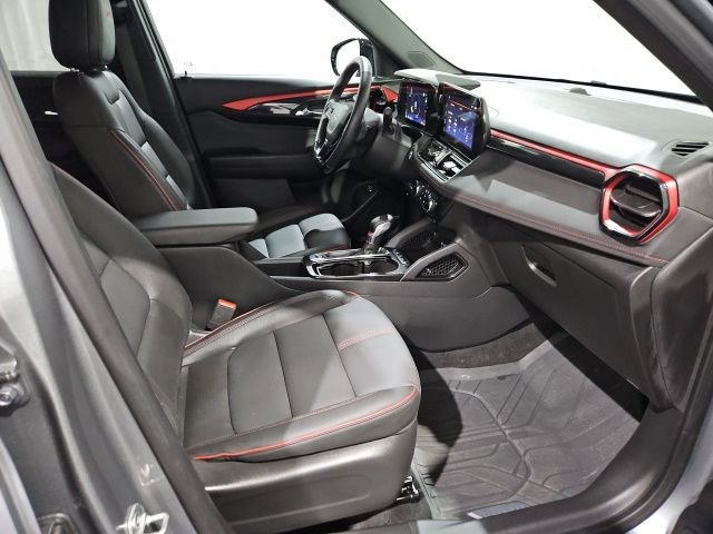 Used 2024 Chevrolet TrailBlazer RS w/ Convenience Package image 16