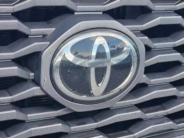 Used 2021 Toyota Tacoma TRD Sport image 4