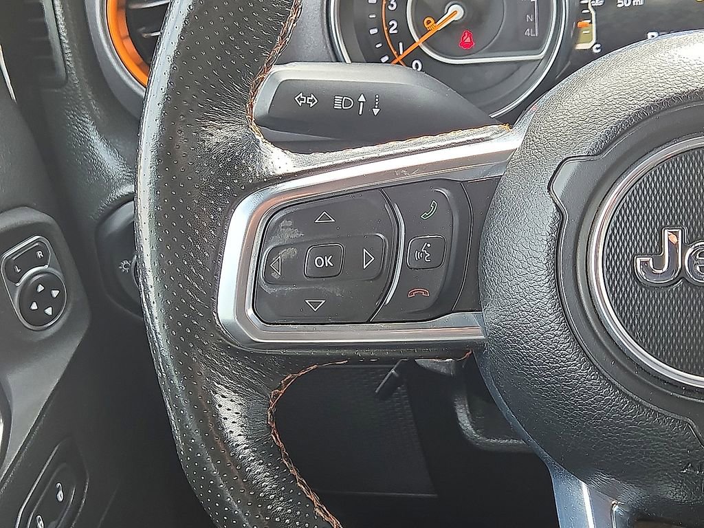 Used 2023 Jeep Gladiator Mojave w/ Cold Weather Group image 20