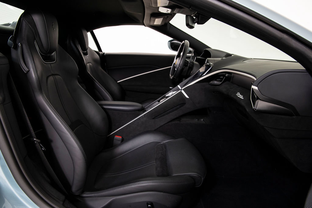 Certified 2024 Ferrari Roma Spider RWD image 15