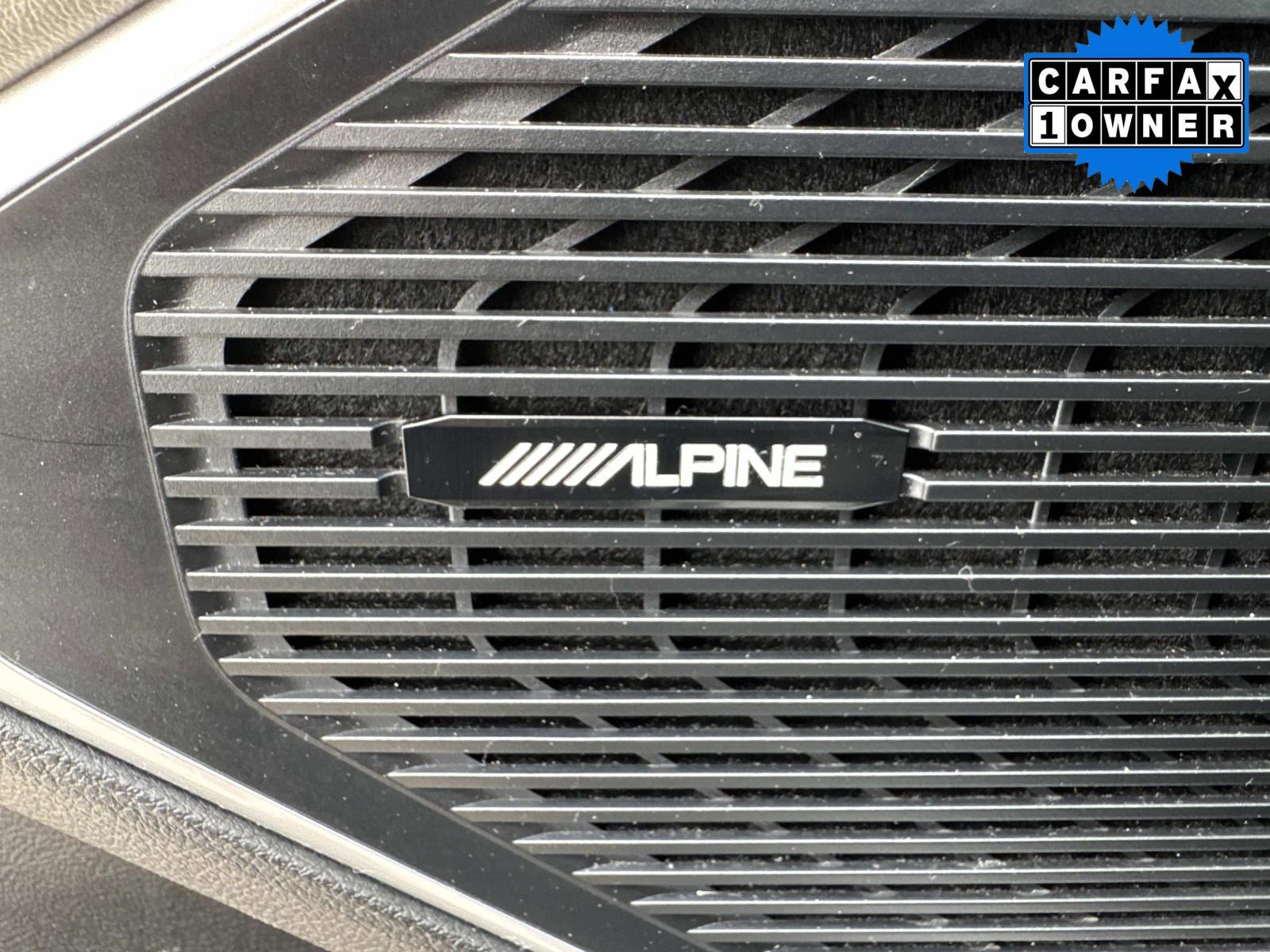 Used 2024 Jeep Wagoneer Series II w/ Flexible Seating Group RWD image 24
