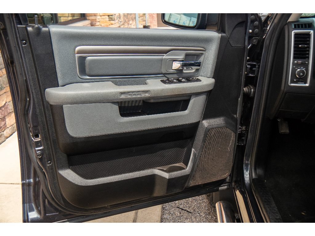 Used 2016 RAM 1500 Big Horn AWD/4WD image 10