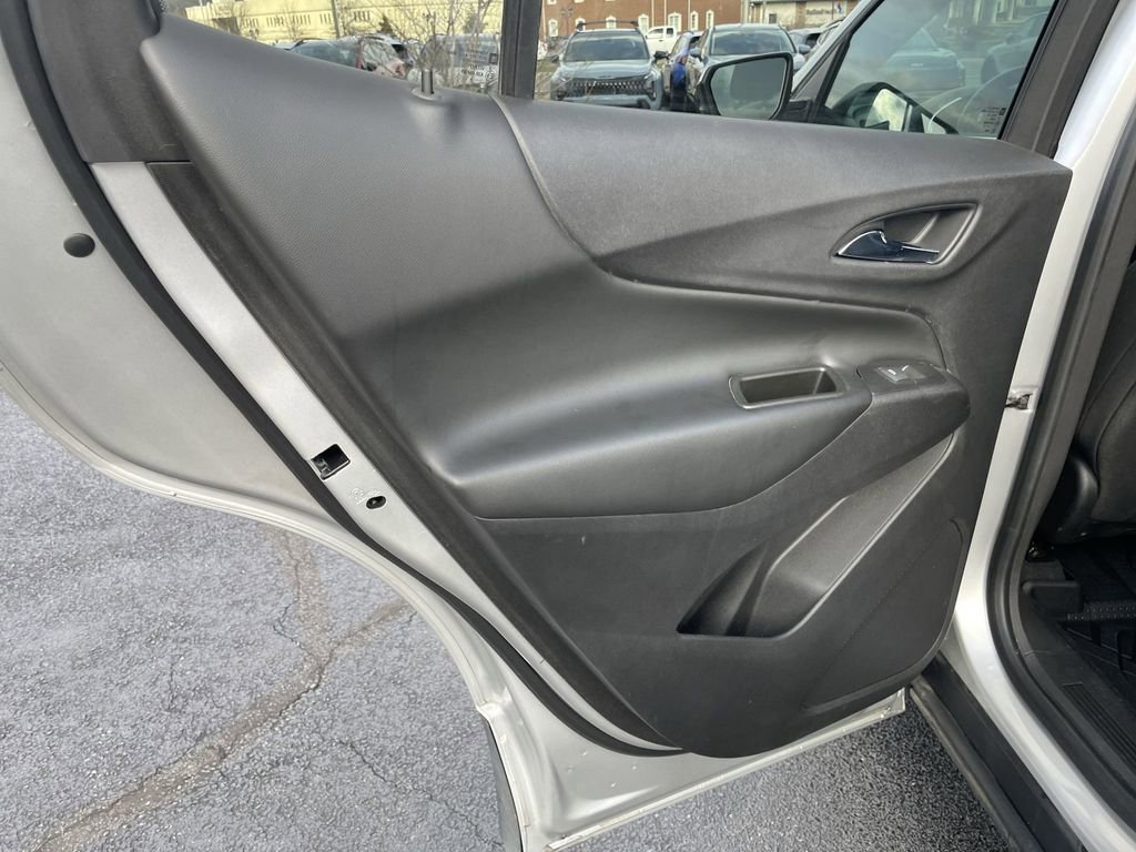 Used 2020 Chevrolet Equinox LT image 21