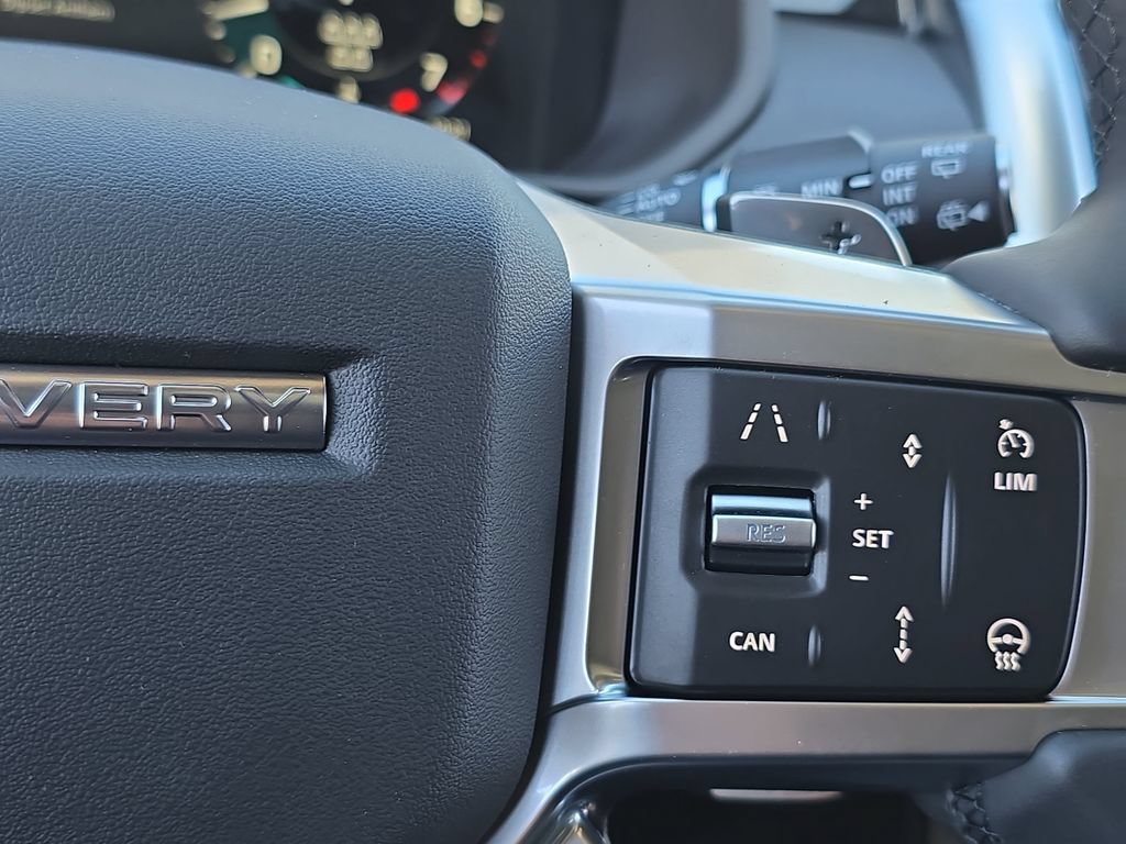 New 2026 Land Rover Discovery S AWD/4WD image 20