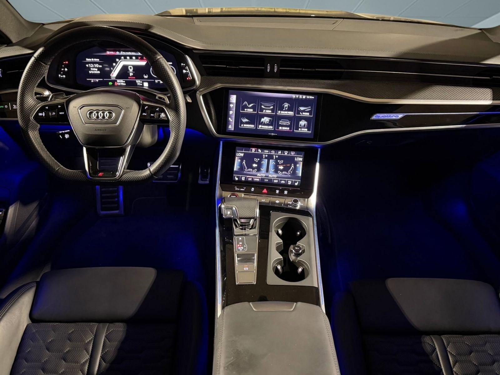 Used 2024 Audi RS 7 Performance AWD/4WD image 15