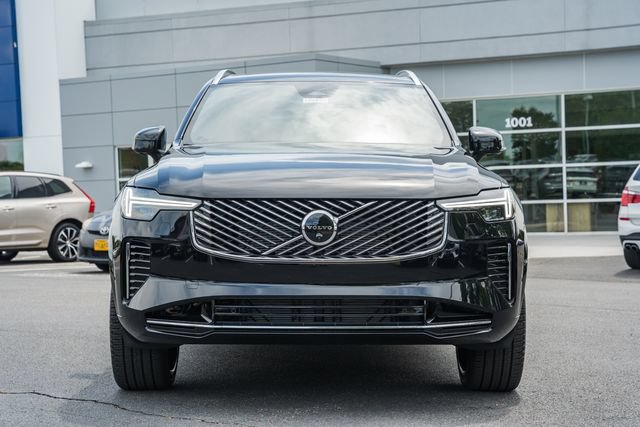 New 2026 Volvo XC90 B6 Plus w/ Protection Package Premier AWD/4WD image 2