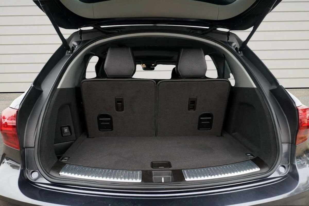 Used 2020 Acura MDX w/ Technology Package FWD image 10