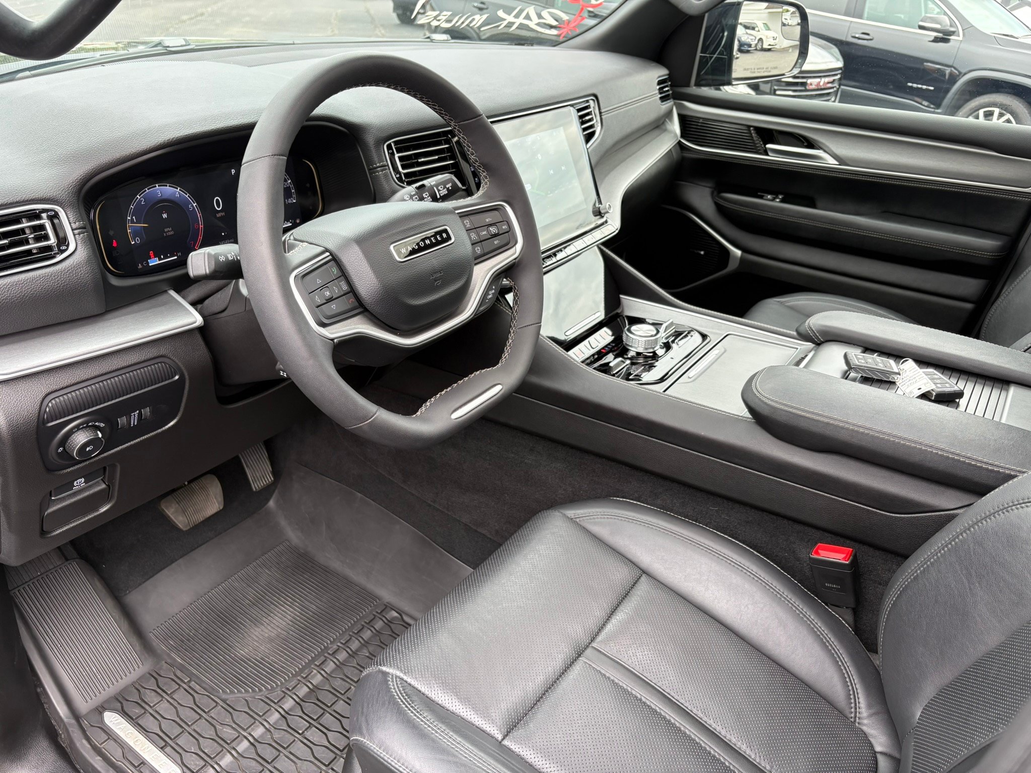 Used 2025 Jeep Wagoneer Series II AWD/4WD image 23