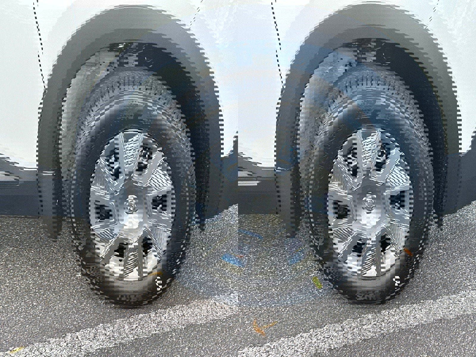 New 2026 Nissan Kicks S image 12