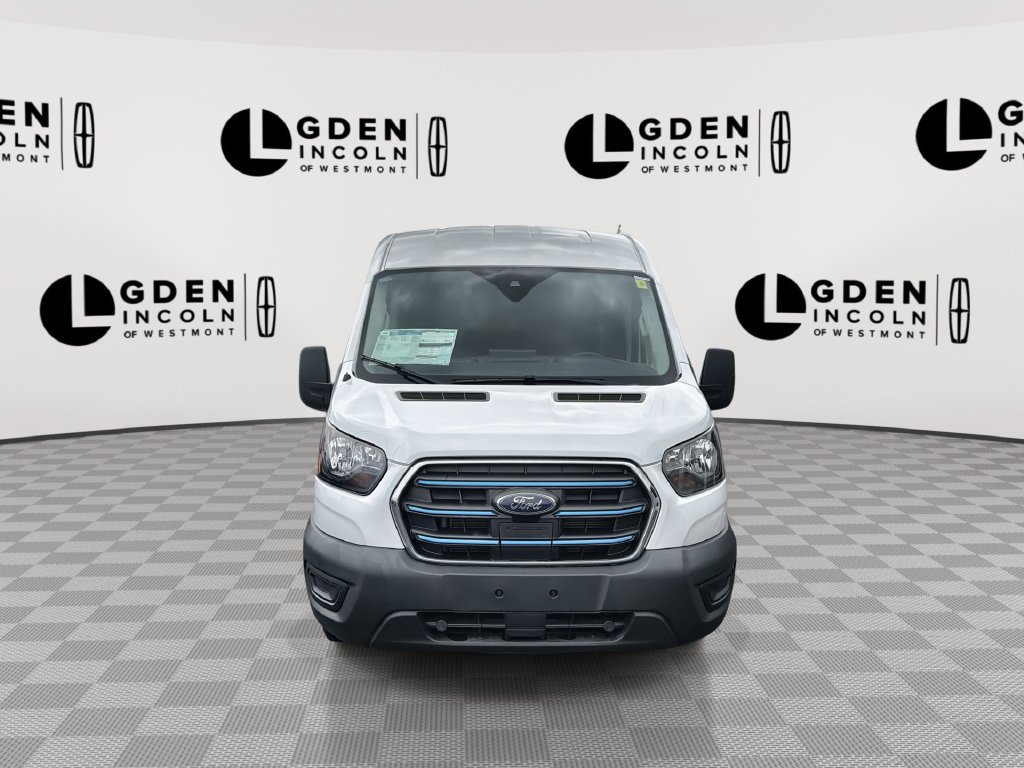 Used 2023 Ford E-Transit Medium Roof RWD image 3