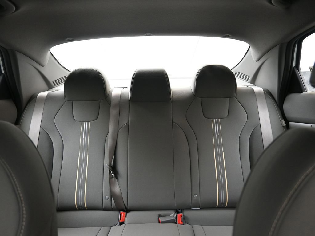 New 2026 Hyundai Elantra Sport image 38