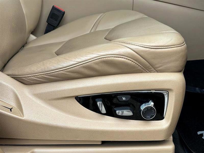 Used 2020 Cadillac Escalade ESV Platinum image 68