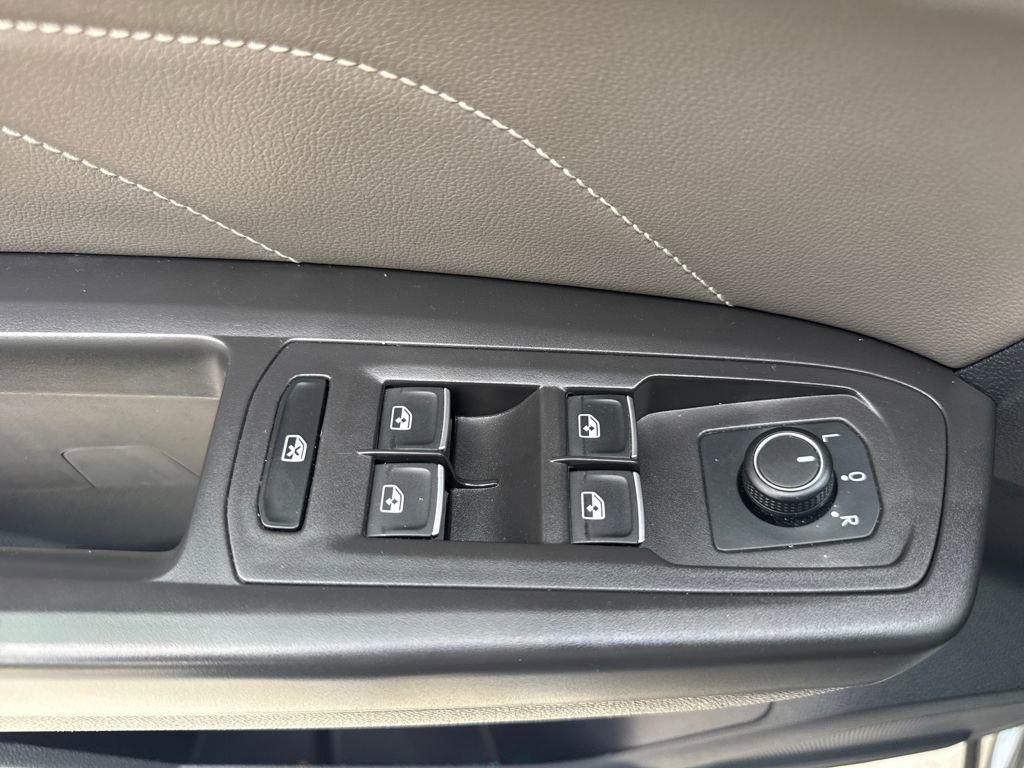 Used 2022 Volkswagen Atlas SE image 15