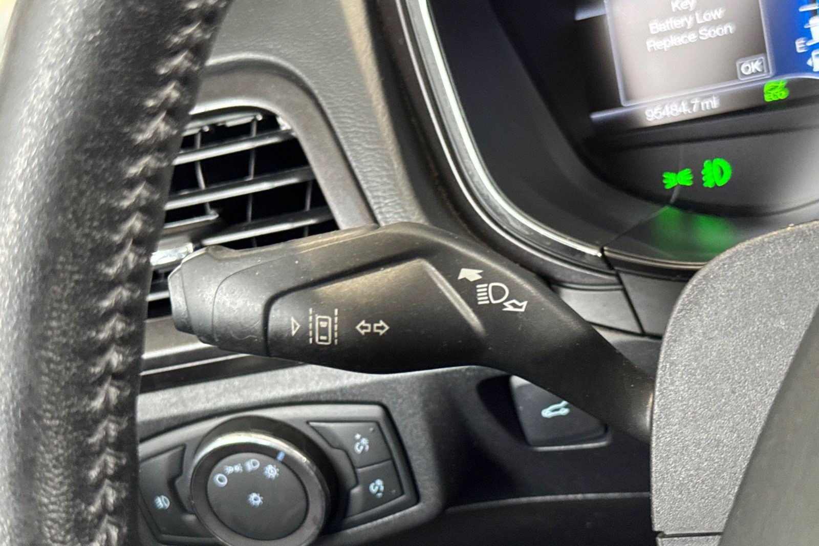 Used 2019 Ford Fusion Titanium FWD image 32