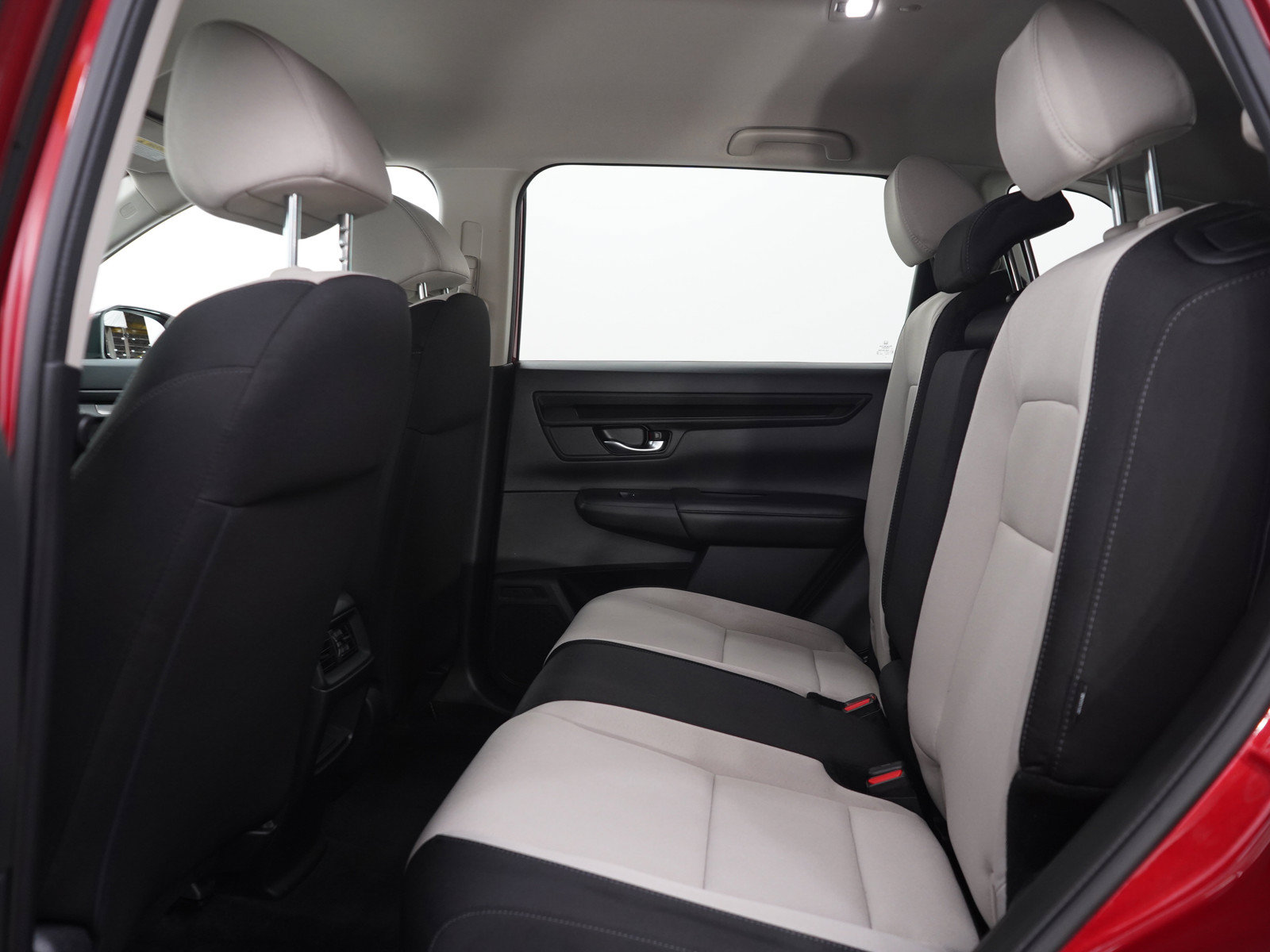 Used 2025 Honda CR-V LX image 14