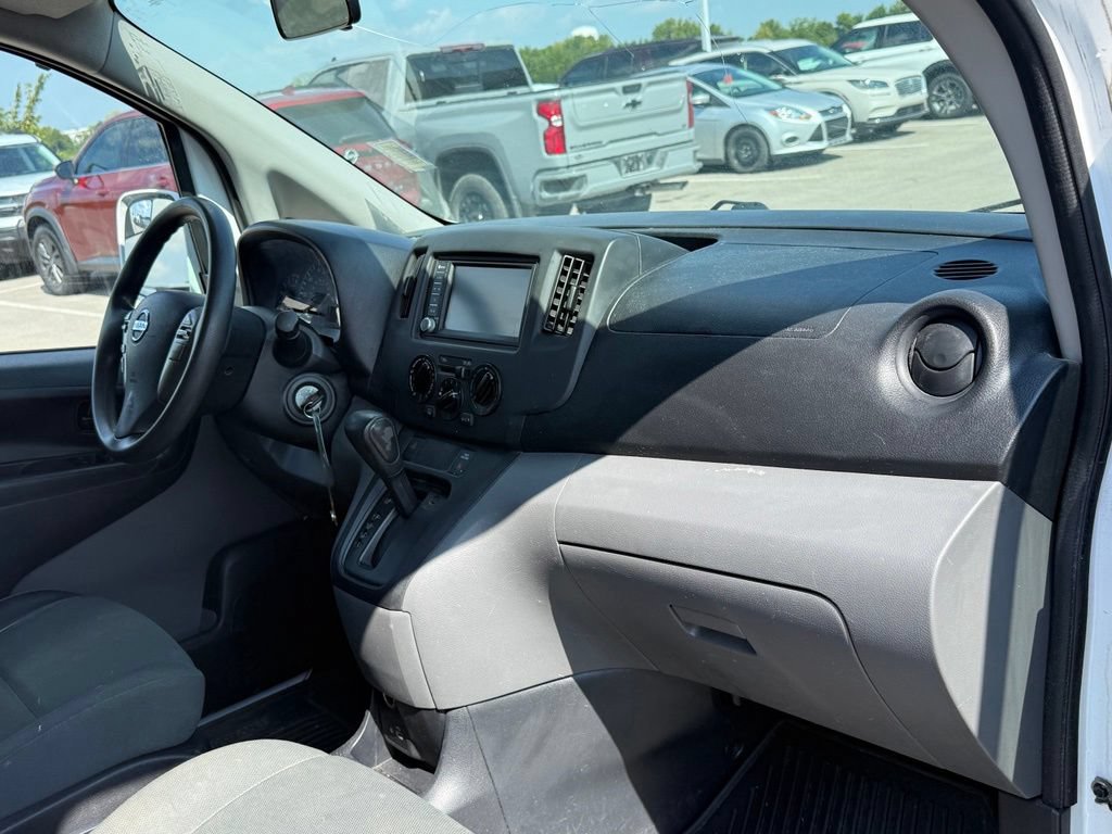 Used 2020 Nissan NV200 SV w/ Back Door Glass Package FWD image 12