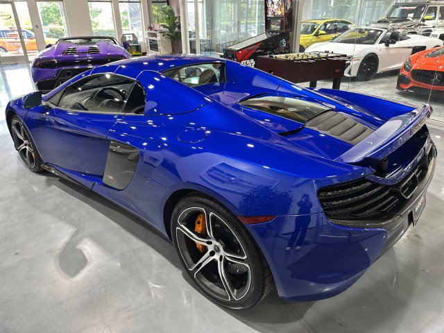 Used 2015 McLaren 650S Spider RWD image 53