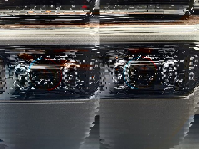 New 2025 GMC Sierra 1500 SLE w/ X31 Off-Road Package image 21