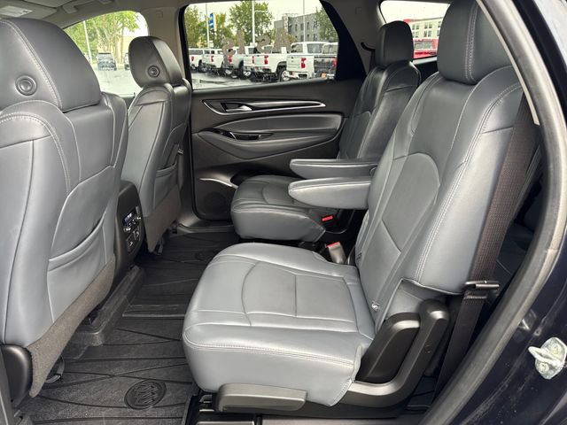 Used 2020 Buick Enclave Premium AWD/4WD image 25