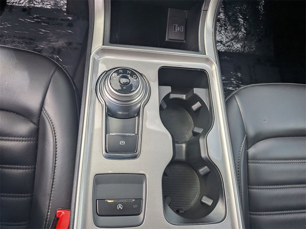 Used 2024 Ford Edge SEL image 20