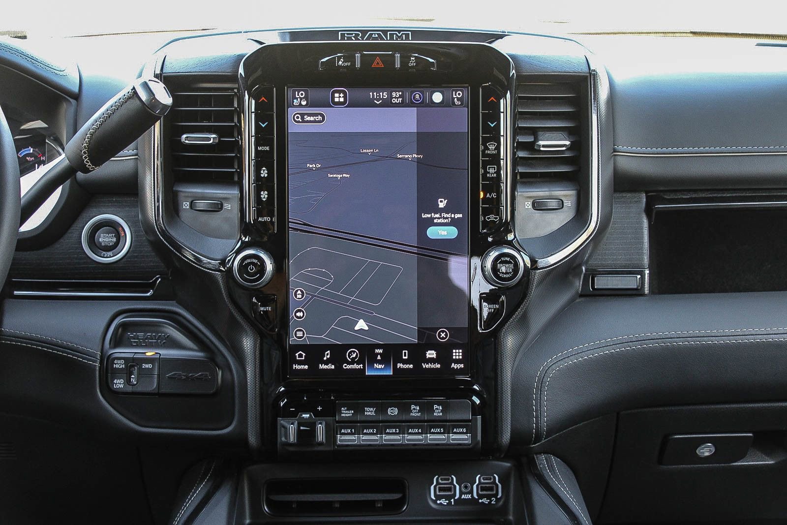 Used 2024 RAM 3500 Limited image 13