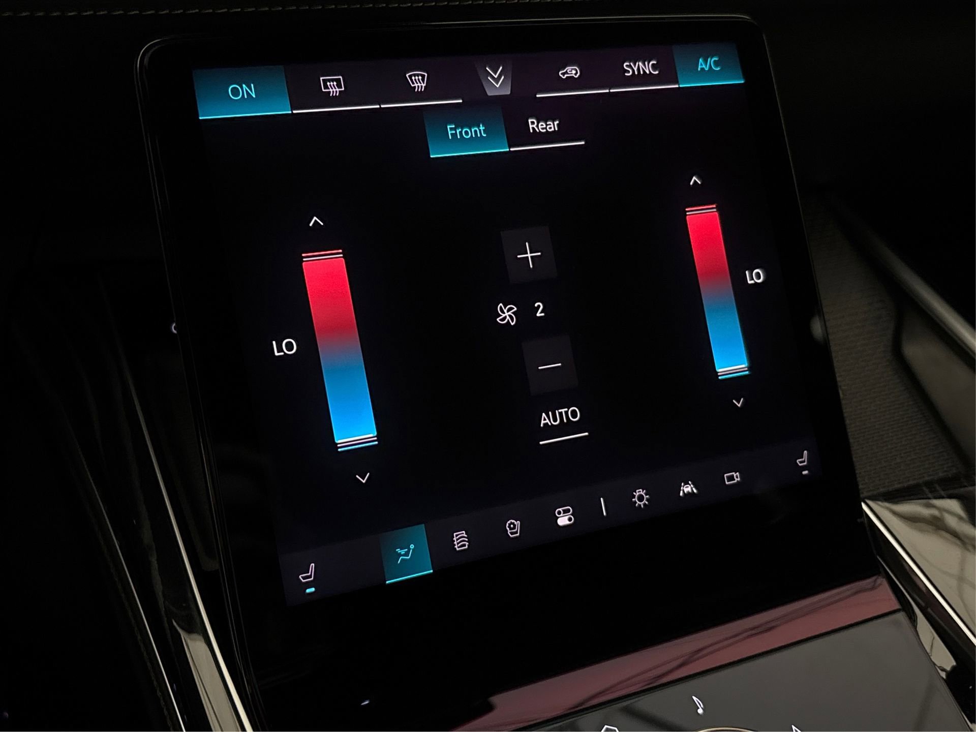 New 2025 Cadillac Escalade ESV Sport w/ LPO, ONYX Package image 26