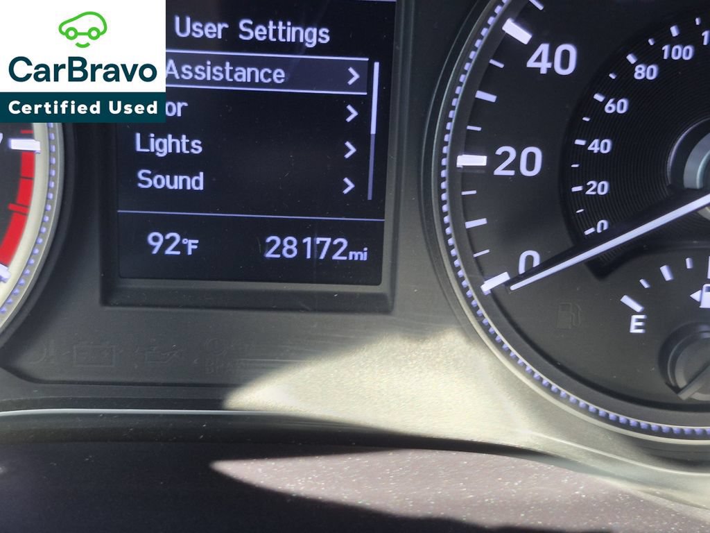 Used 2019 Hyundai Santa Fe SE FWD image 11