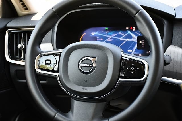 Used 2023 Volvo S90 B6 Plus w/ Protection Package Premier AWD/4WD image 21