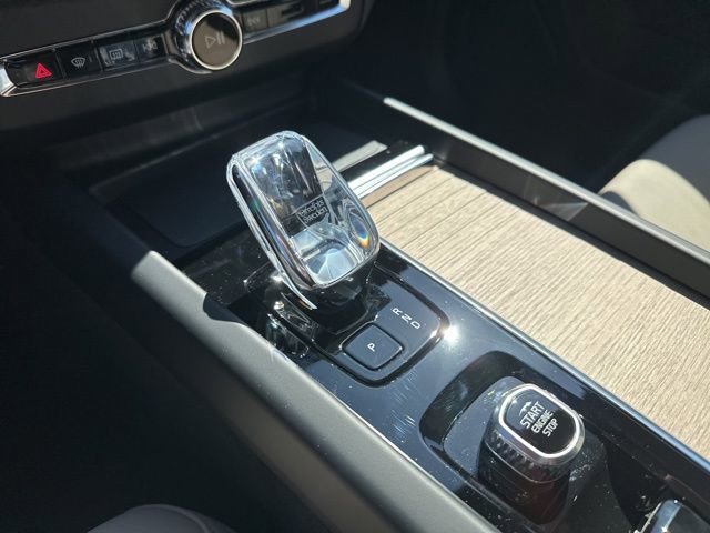 New 2026 Volvo XC60 B5 Plus w/ Protection Package Premier image 15