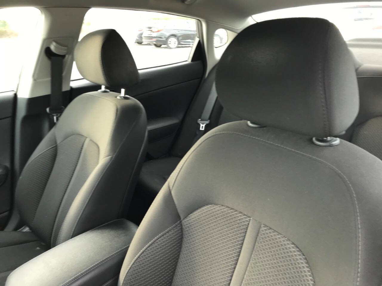 Used 2016 Kia Optima LX image 8