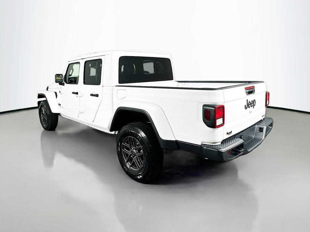 New 2025 Jeep Gladiator Sport AWD/4WD image 5