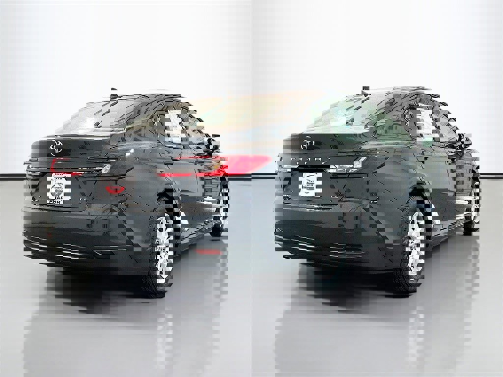 New 2026 Toyota Camry LE image 4