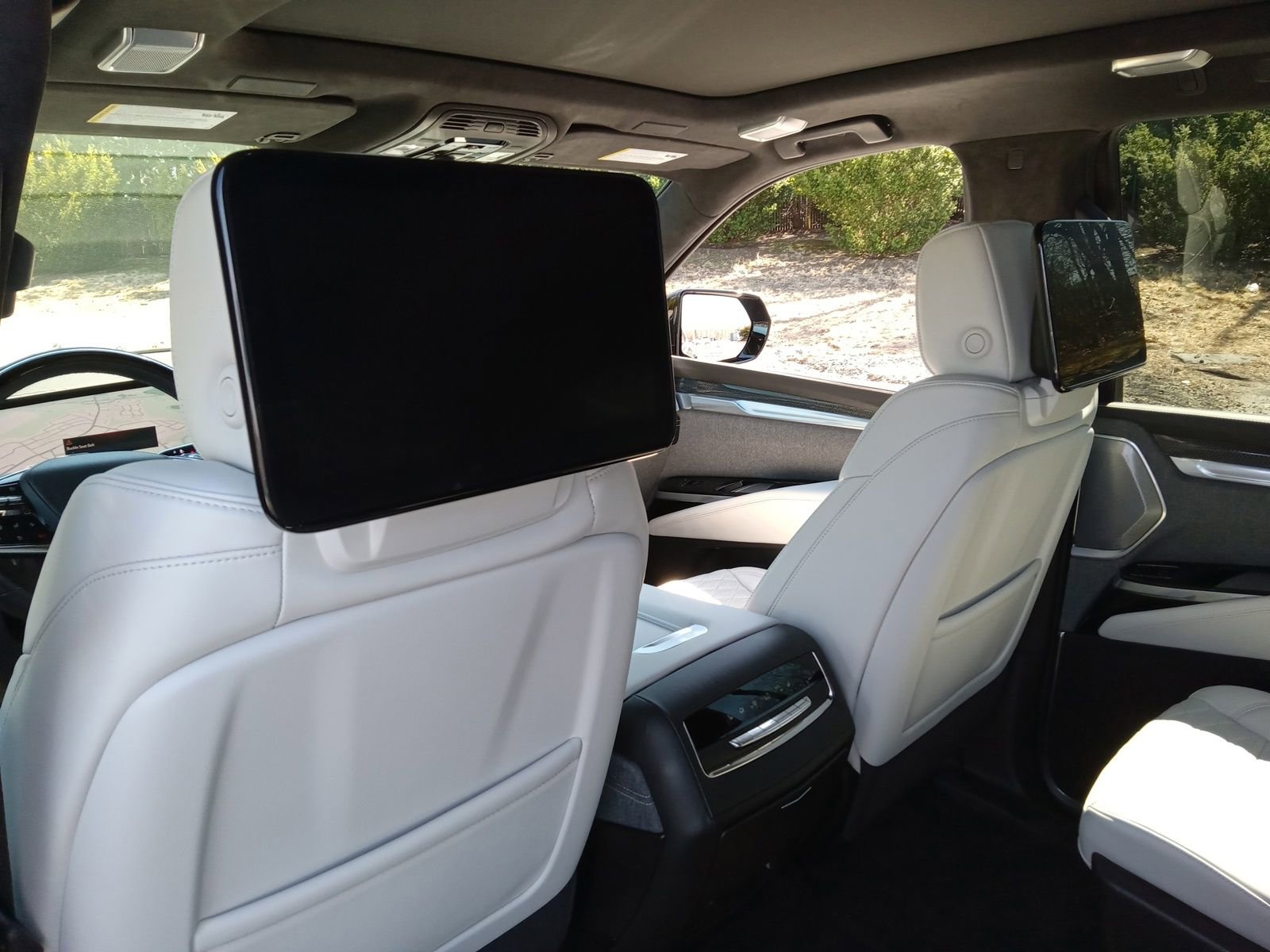 Used 2025 Cadillac Escalade V image 24