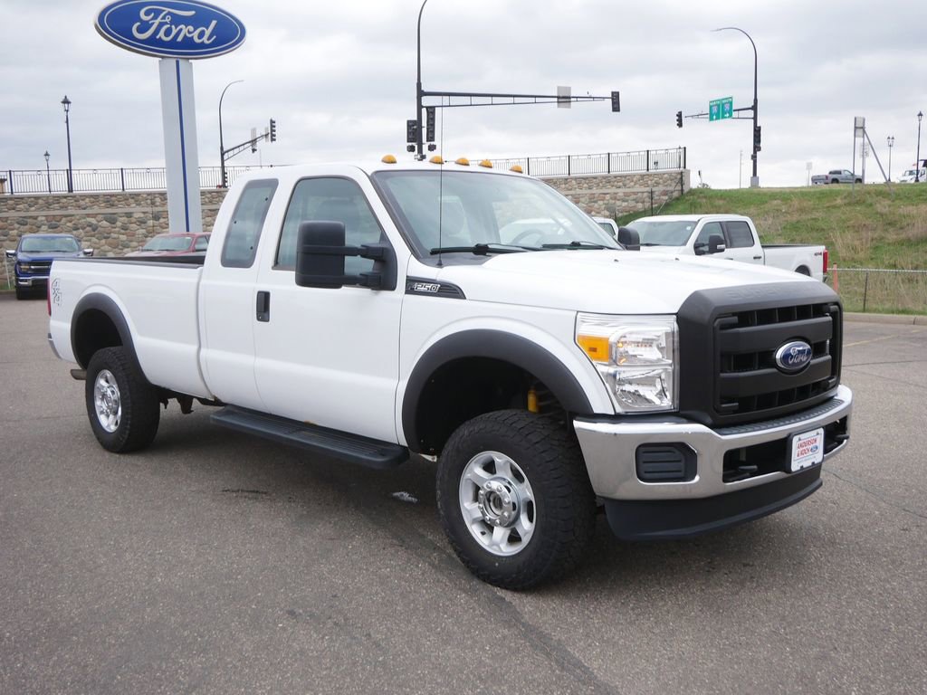 Used 2016 Ford F250 XL w/ XL Appearance Package AWD/4WD image 3