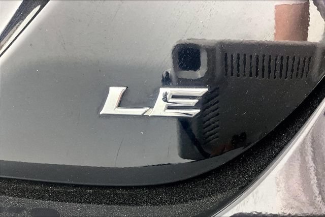Used 2018 Toyota Camry LE FWD image 16