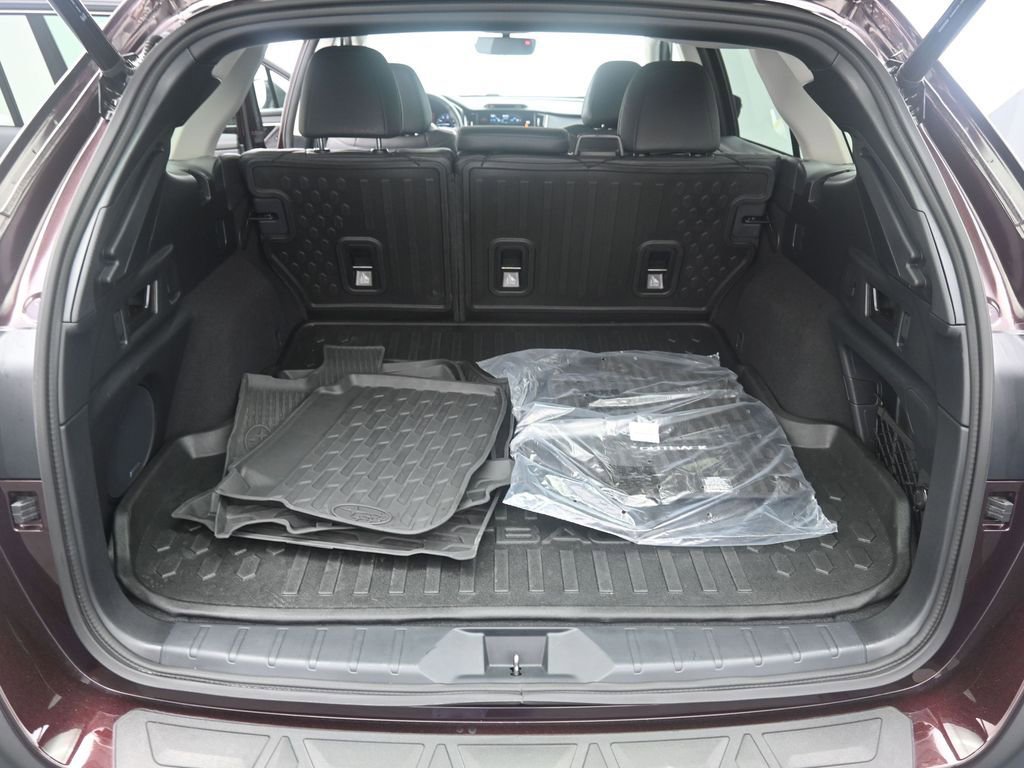 Used 2025 Subaru Outback Limited w/ Popular Package #2 image 18