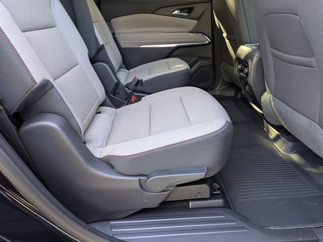 New 2026 Chevrolet Traverse LT FWD image 33